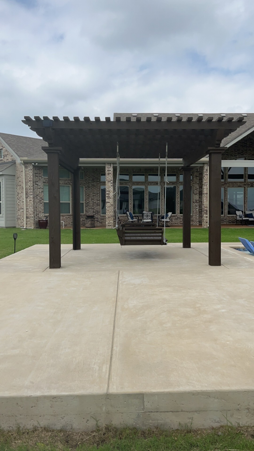 Outdoor Kitchens & Pergolas photo 8